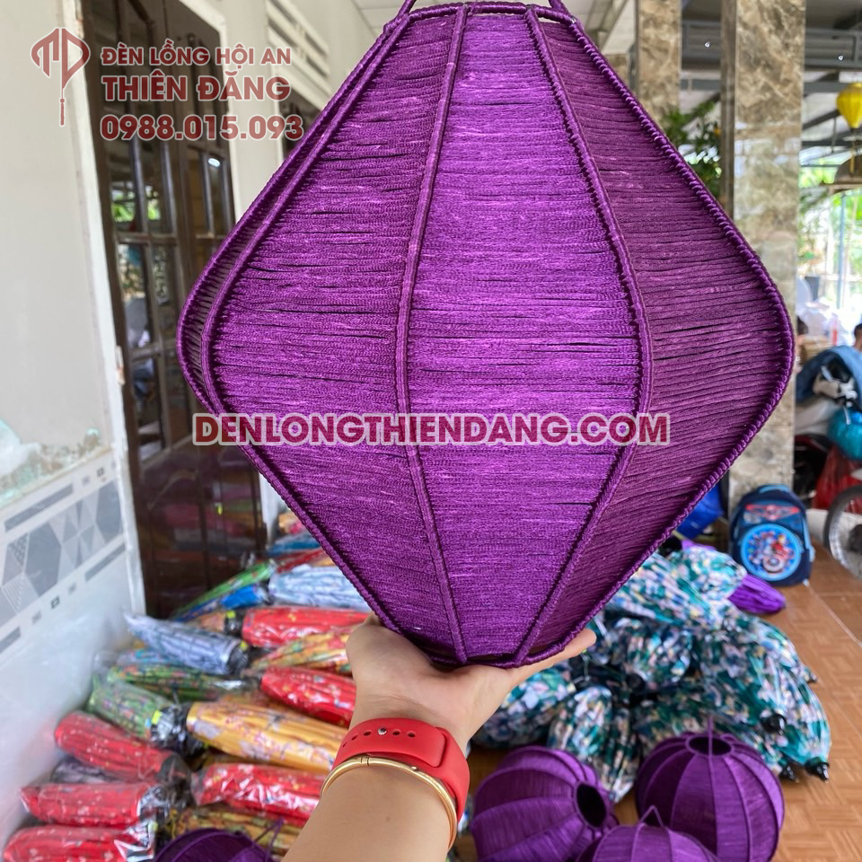 Đèn lồng khung sắt