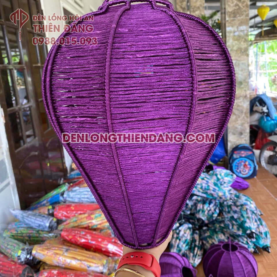 Đèn lồng khung sắt