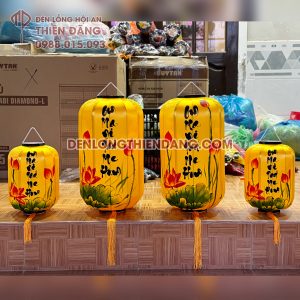 Đèn lồng trang trí chùa
