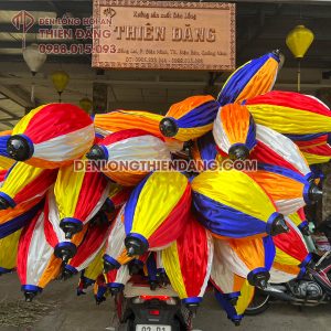 Đèn lồng trang trí chùa