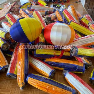 Đèn lồng trang trí chùa
